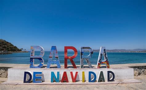 Visita playas de Barra de Navidad en vacaciones de Semana Santa