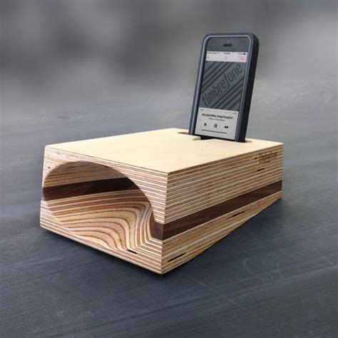 Timbrefone™ Strata Walnut Phone Amplifier // Acoustic Wood - Etsy | Wood speakers, Woodworking ...