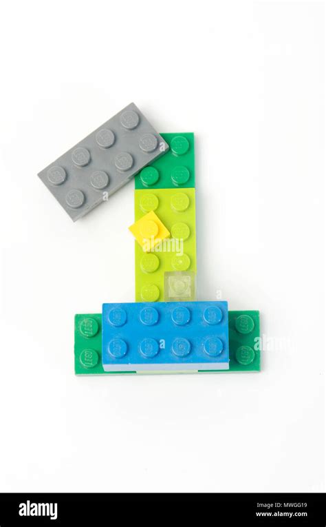 Numero 1 lego hi-res stock photography and images - Alamy