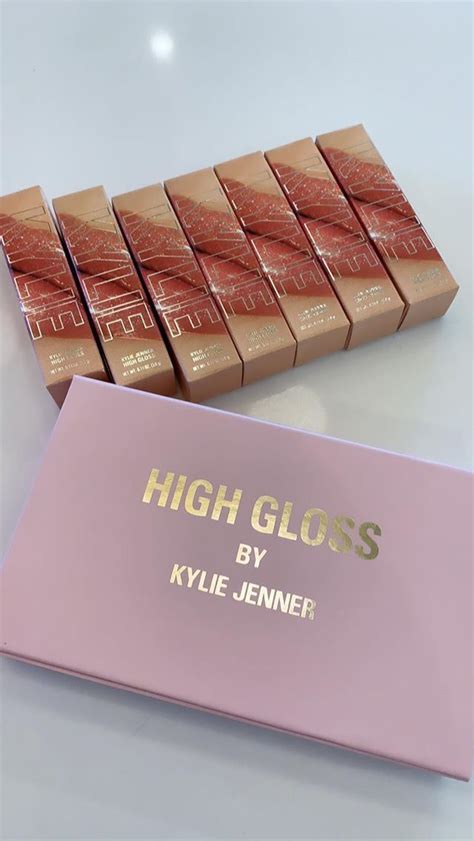 ριntєrєѕt: үαsмιη к.ღ @тнeүαsмιη∂σℓℓ in 2023 | Kylie cosmetics store ...