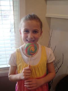 The Creative Homemaker: {Rainbow} Pinwheel Cookies