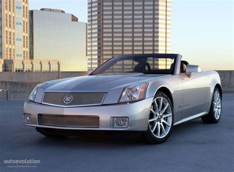 CADILLAC XLR-V specs & photos - 2005, 2006, 2007 - autoevolution