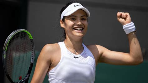 Wimbledon: British teenager Emma Raducanu reaches fourth round