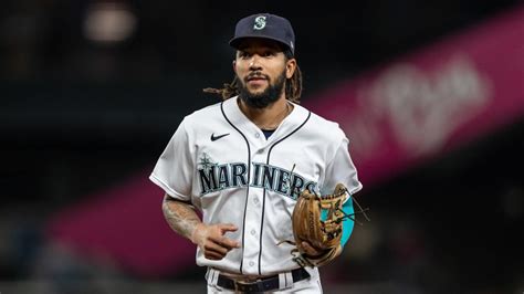 Mariners, SS J.P. Crawford agree to five-year, $51M deal | Yardbarker