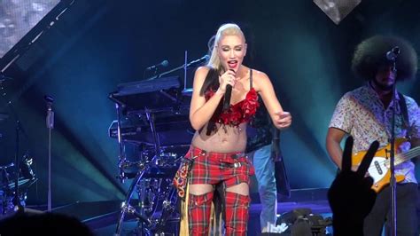 Gwen Stefani - Cool (Live) - YouTube