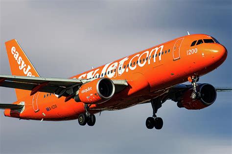 EasyJet 200th Airbus Livery Airbus A320-214 Mixed Media by Smart ...