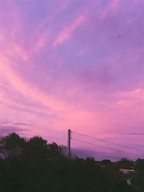 Aesthetic Purple Sky Wallpaper