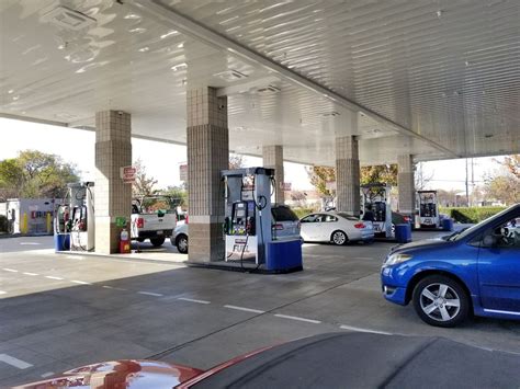 COSTCO GAS STATION - 79 Photos & 83 Reviews - Gas Stations - 2400 Monument Blvd, Concord, CA ...