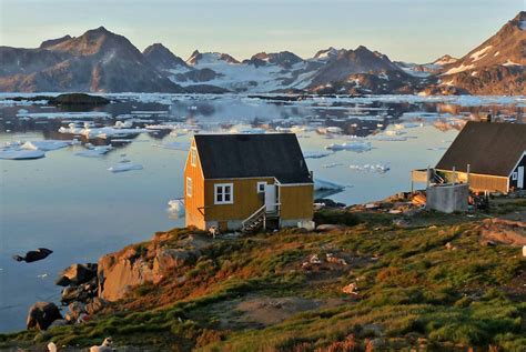 Do people actually live in Greenland? - Routes North