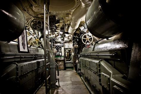 submarine interior | Submarines, German submarines, Nuclear submarine