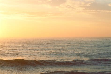 Ocean Waves at Sunset · Free Stock Photo