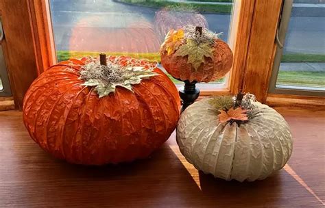 18 Easy DIY Fall Pumpkin Crafts - Craft Decor DIY