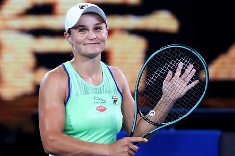 Ash Barty wins Young Australian of the Year, capping great year for world number one tennis ...