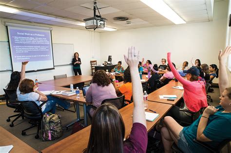 School of Social Work ranked among top 35 in U.S. - News Center - The University of Texas at ...