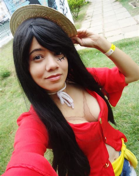 Cosplay Monkey D. Luffy New world female version. One piece em 2022 | Fantasias halloween ...