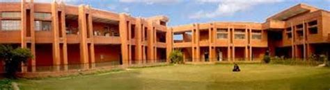 Ram Lal Anand College (RLA), Delhi Campus: Address, Hostel, Facilities ...