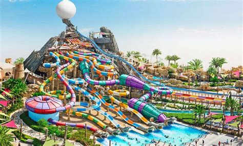 ياس ووتر ورلد بجزيرة ياس بمدينة #أبوظبي في #الامارات | Fun places to go, Water park rides, Water ...