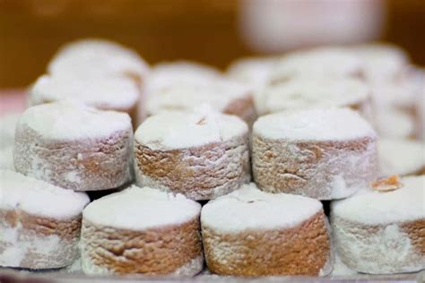 Top 15 Spanish Christmas Desserts - Spanish Sabores