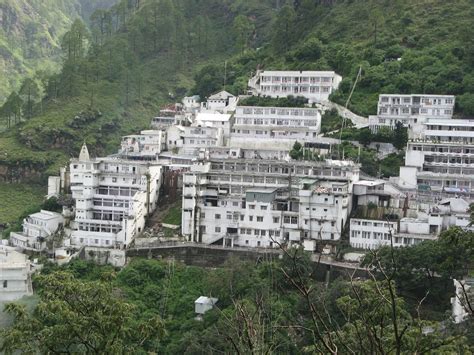 Mata Vaishno Devi Temple in Jammu & Kashmir, Historical Significance ...