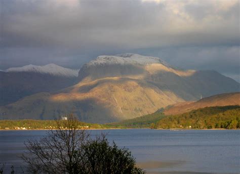 Hillways: Ben Nevis - First Snow of Winter!