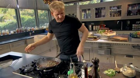 Gordon Ramsay's Ultimate Cookery Course episode 1