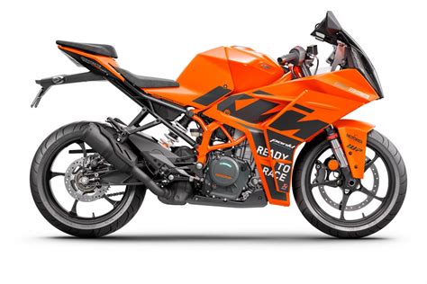 KTM RC 390 2023 | Motoren en Toerisme