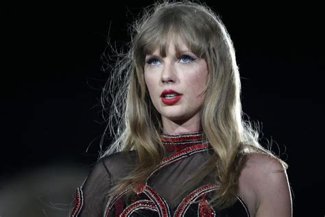 Taylor Swift May Have Skipped the Chiefs Game Against the Buffalo Bills ...