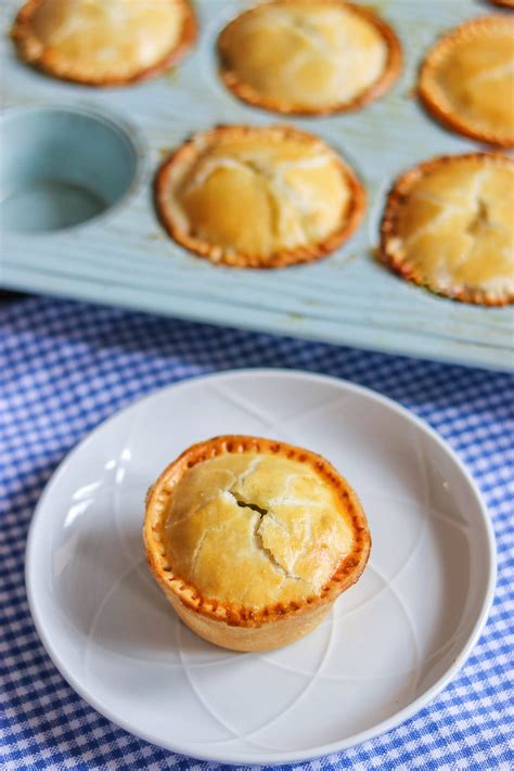 Muffin Tin Chicken Pot Pies (mini chicken pot pies with pie crust) - Fab Everyday