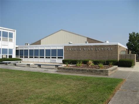 081509 Lakota High School--Scott Township, Sandusky County, Ohio (4) - a photo on Flickriver