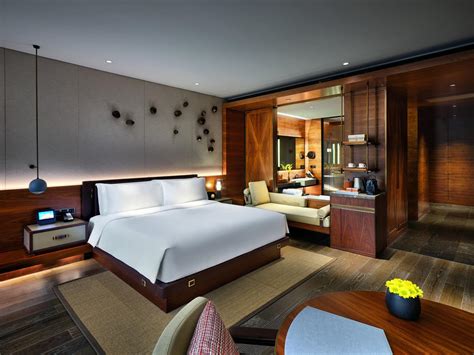 Intercontinental Shanghai Wonderland Hotel - Deals, Photos & Reviews