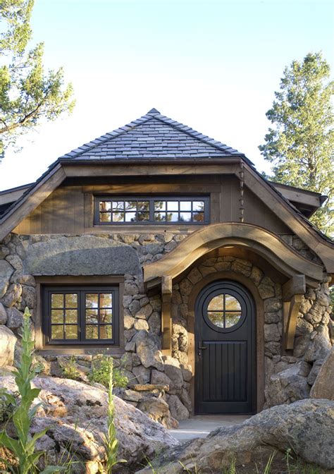 Tiny Homes Built With Stone - Use Natural Stone