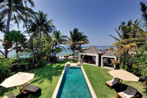 The Ultimate Relaxing Vacation: Top Bali Beach Holiday Villas With a ...