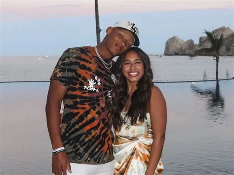 Who is Joshua Dobbs' girlfriend Jocelyn Lara? All you need to know ...