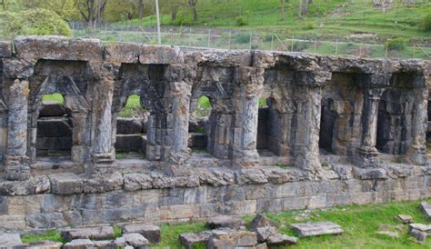 Martand Sun Temple | A gem of a temple in Kashmir! - Travel Twosome