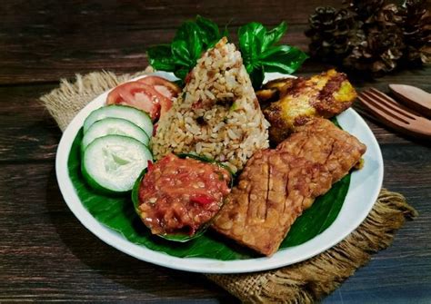 Resep Nasi Tutug Oncom oleh Nur Erma - Cookpad