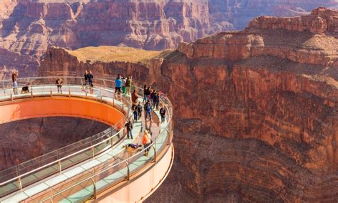 Observation Point and Skywalk - Grand Canyon Skywalk and Eagle Point ...