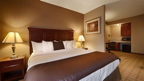 Best Western Plus Russellville Hotel & Suites - UPDATED 2018 Prices ...