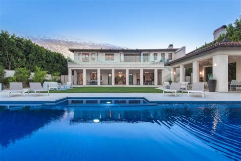 Gabriel Macht, Jacinda Barrett list Los Feliz home for sale - Los Angeles Times