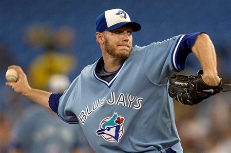 Roy Halladay, ex-MLB pitching star, dies in plane crash off Florida ...