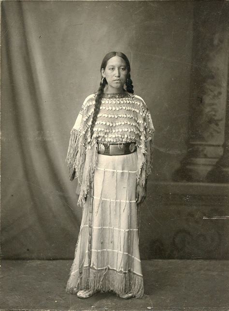 Strong Beautiful Native American Indian Woman St Louis ... Native American Dress, Native ...