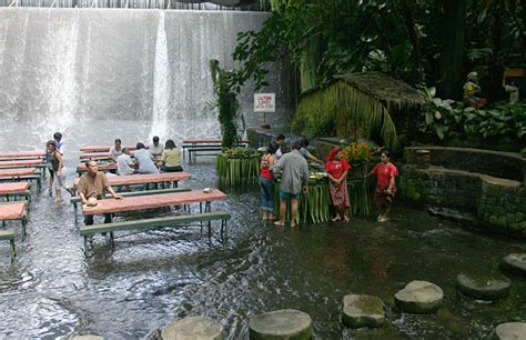 Villa Escudero ~ Best Places in the Philippines