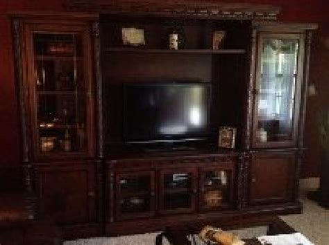 $1,200 North Shore Entertainment Center for sale in Andalusia, Alabama ...