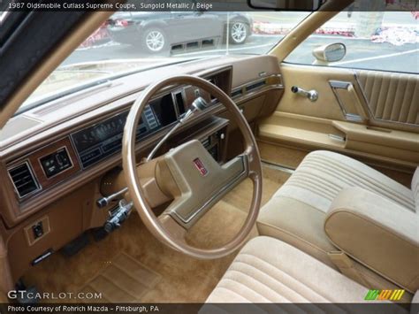 1987 Cutlass Supreme Coupe Beige Interior Photo No. 50610528 | GTCarLot.com