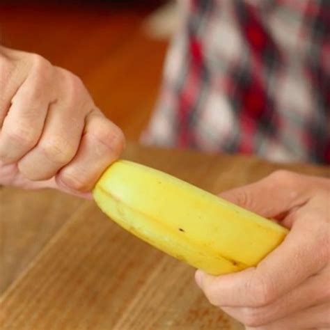 It turns out you've been peeling bananas wrong your entire life. Get a ...