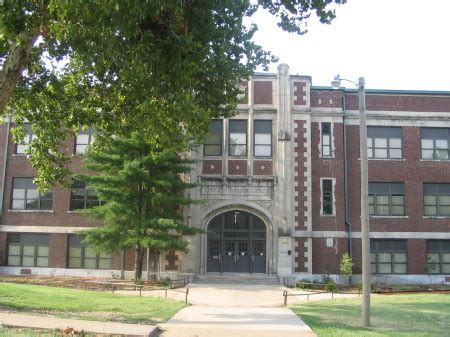 John Burroughs Elementary School - Find Alumni, Yearbooks and Reunion Plans