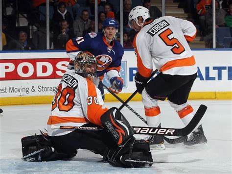 Flyers Continue Hot Streak, Beating Islanders