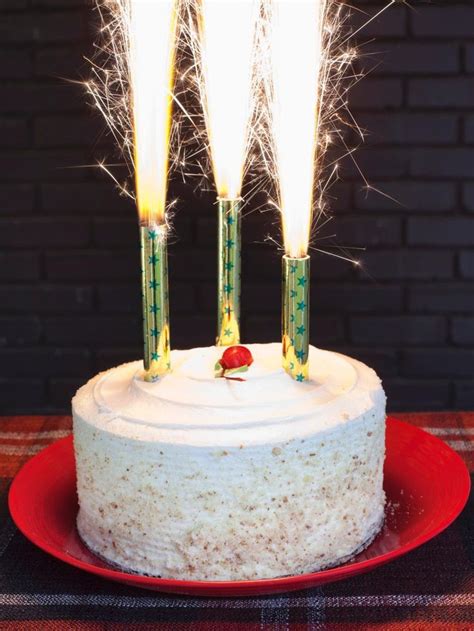 Birthday Cake Sparklers Lovely 25 Best Ideas About Sparkler Candles On ...