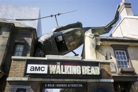 Universal Studios Hollywood opens permanent “The Walking Dead ...