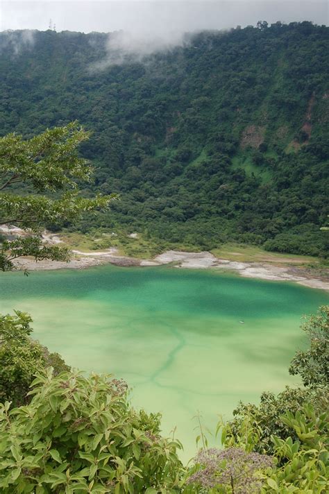 Alegria Lagoon, Usulután, El Salvador | El salvador culture, Central america, America travel