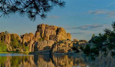 Custer State Park has it all...wildlife, Sylvan Lake, mountains, Needles Highway, hiking ...